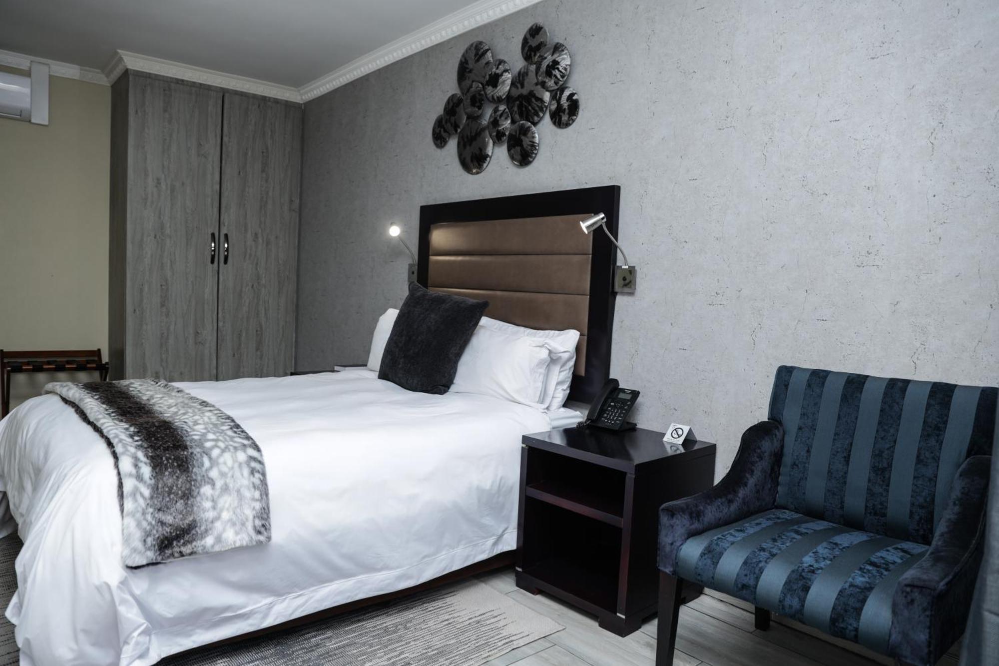 Q'S Boutique Stay Standerton Εξωτερικό φωτογραφία