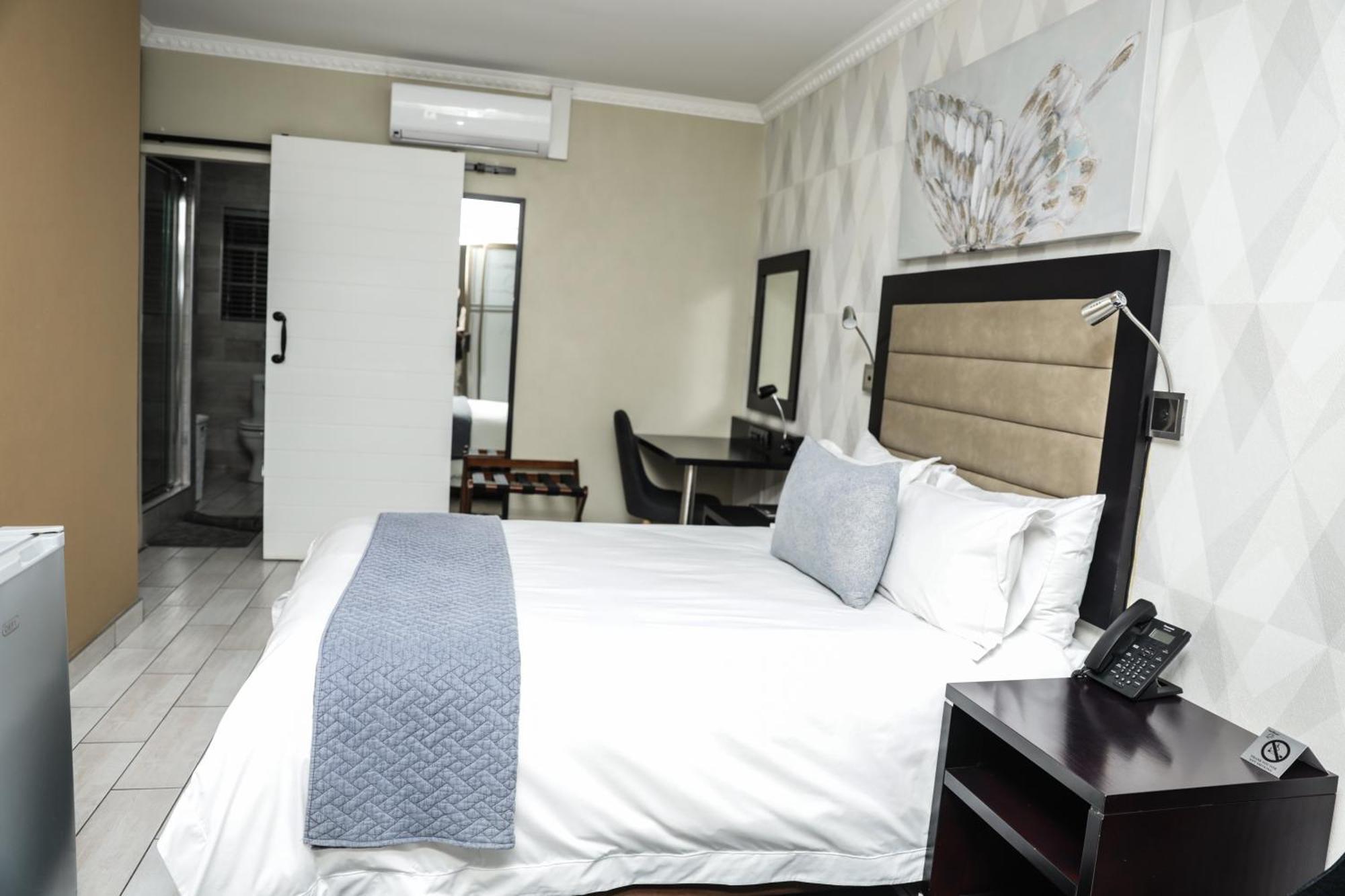 Q'S Boutique Stay Standerton Εξωτερικό φωτογραφία